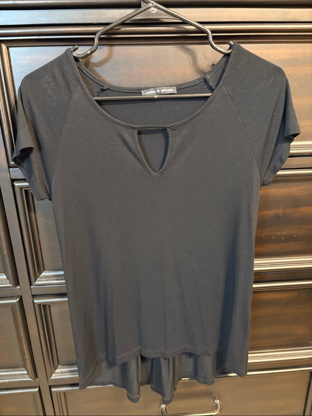 Cable & Gauge Black Short Sleeve Top with Front Keyhole
